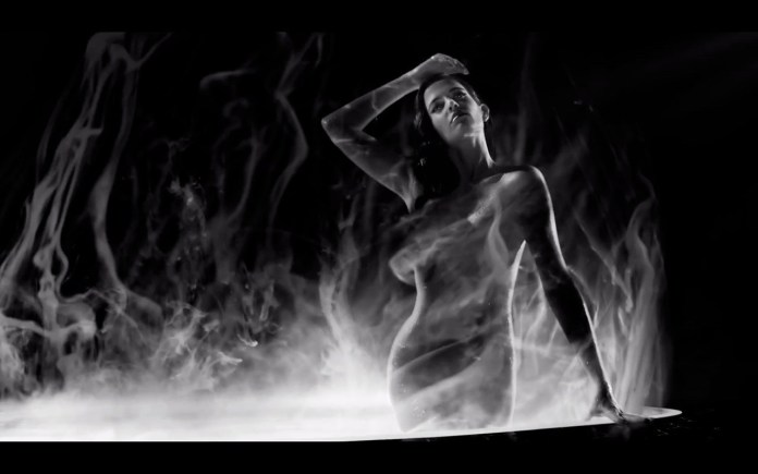 sin-city-2-a-dame-to-kill-for-teaser-trailer-eva-green-nude