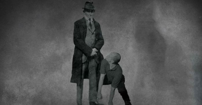 The-Kafkian-Monkey-Adelaide-Fringe-2017-The-Clothesline